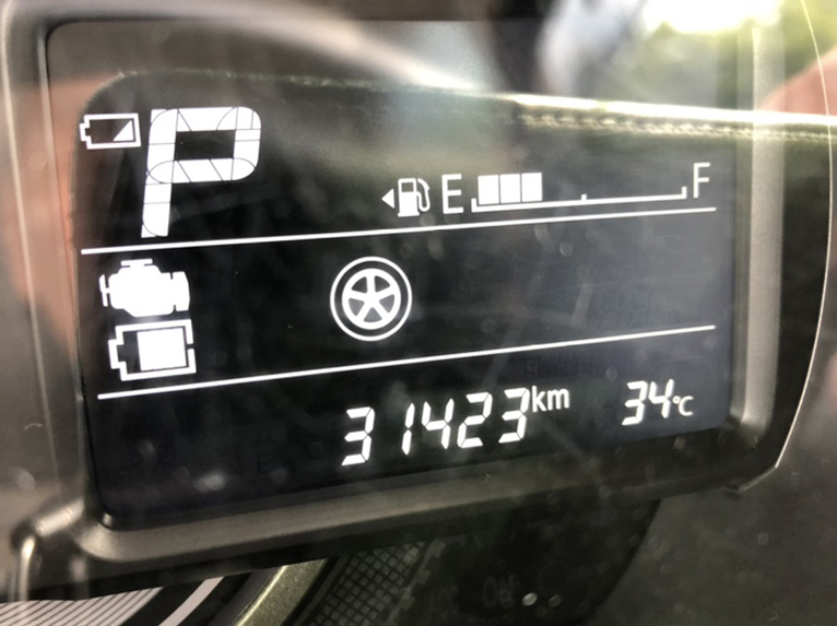 スズキスペーシア ギア　XZターボ