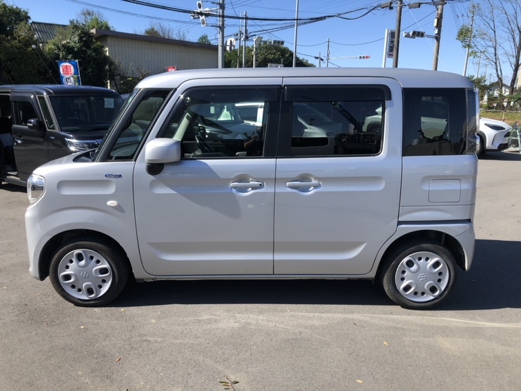 スズキスペーシア ハイブリッドＧ