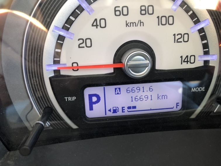 スズキハスラー A