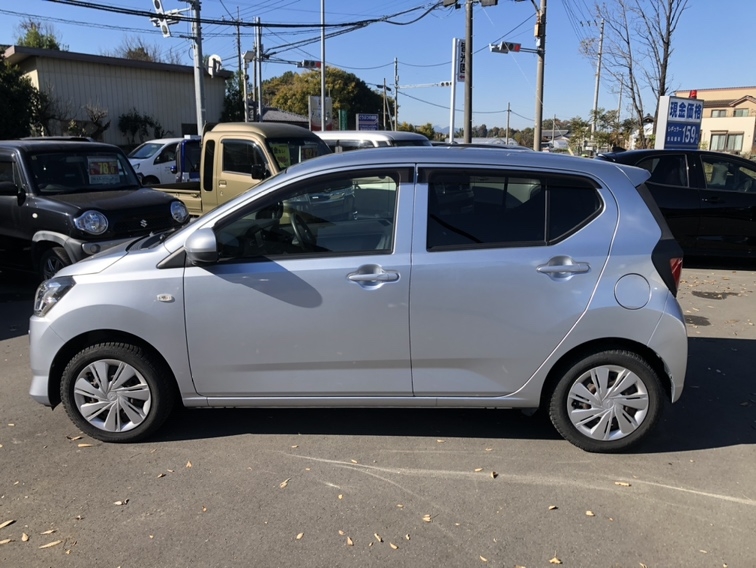 ダイハツミライース X SAIII