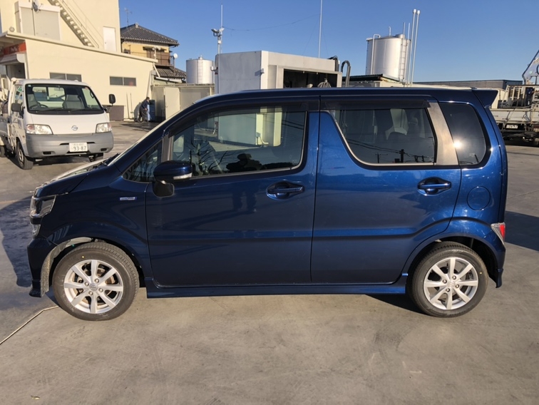 スズキワゴンR ハイブリッドFZ