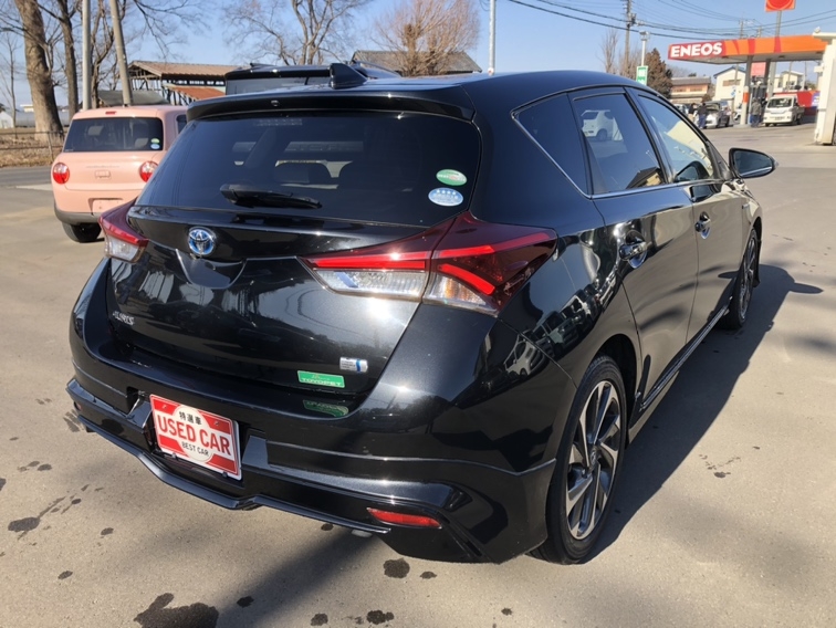 トヨタオーリス ハイブリッドGパッケ