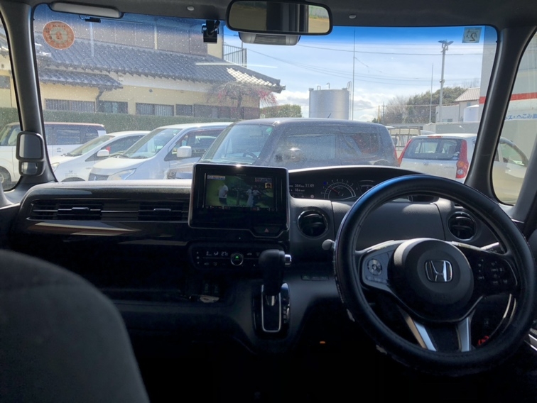 ホンダNBOX カスタムG　Lホンダ