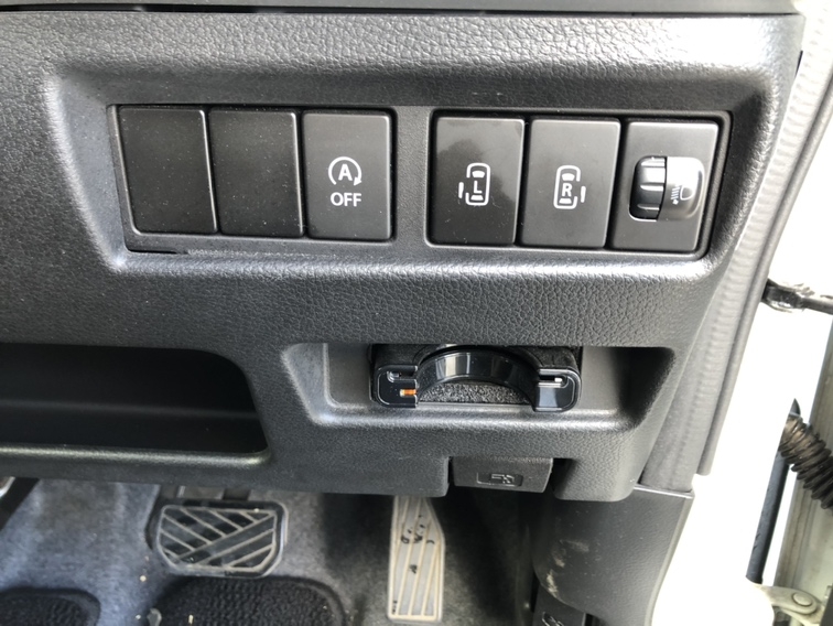 スズキスペーシア ハイブリッドX