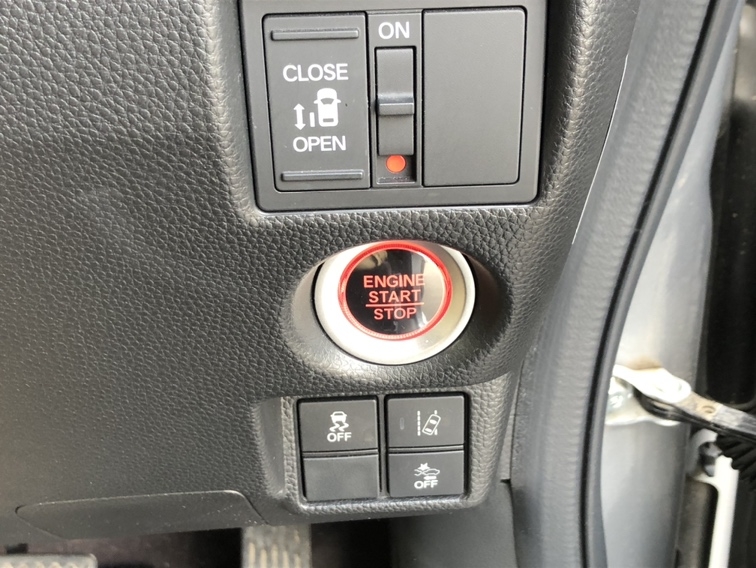 ホンダNBOXカスタム G Lホンダセンシン