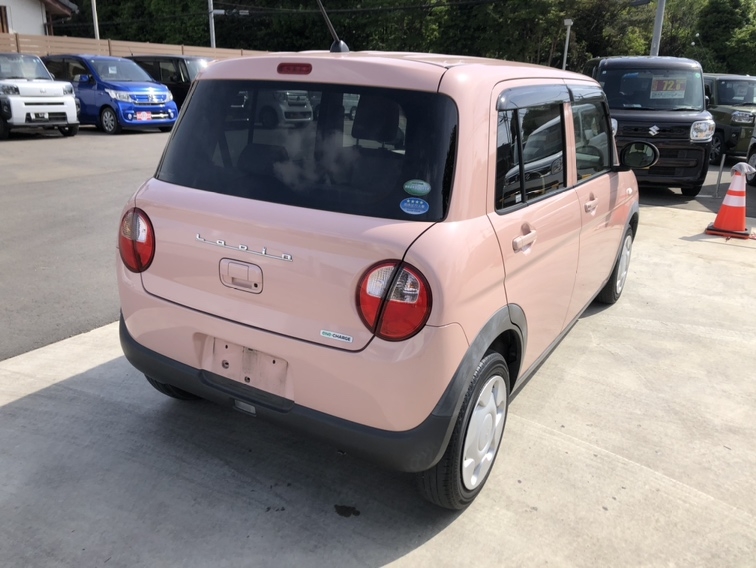 スズキアルトラパン L